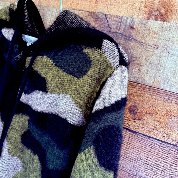 Anatomie Ciara Hoodie Jacket In Cozy 3D Camouflage Print - Picture 5 of 11